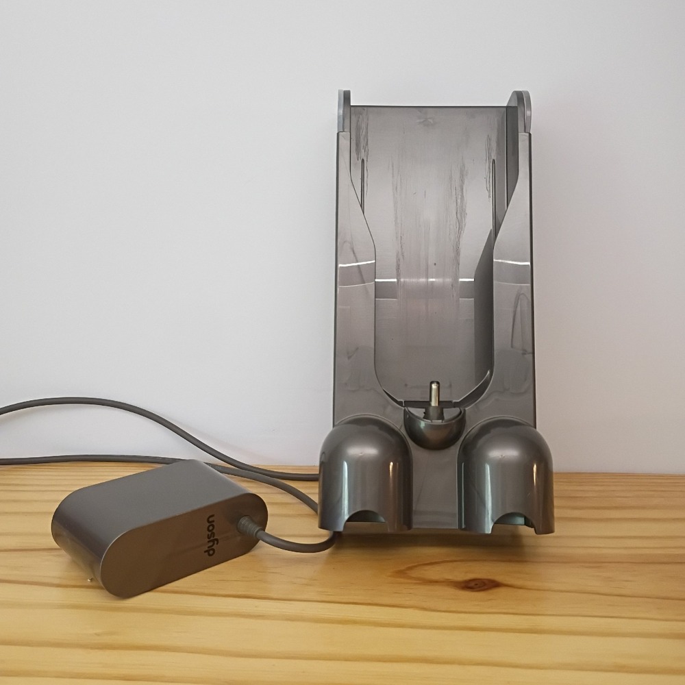 Genuine Dyson V10 V11 Wall Mount Dock Charger Bundle 217160-02 OEM Replacement